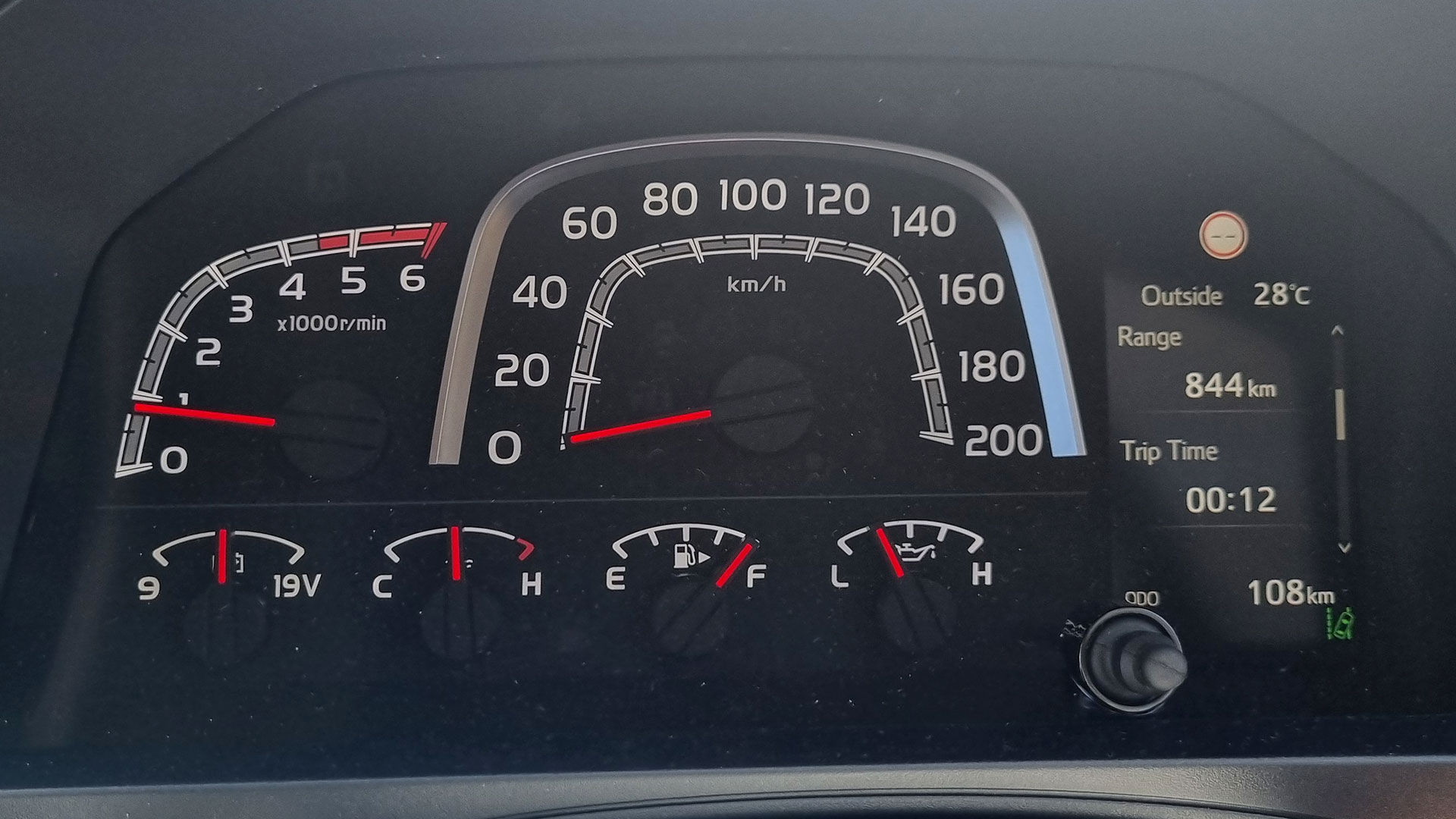 70 series dash instruments