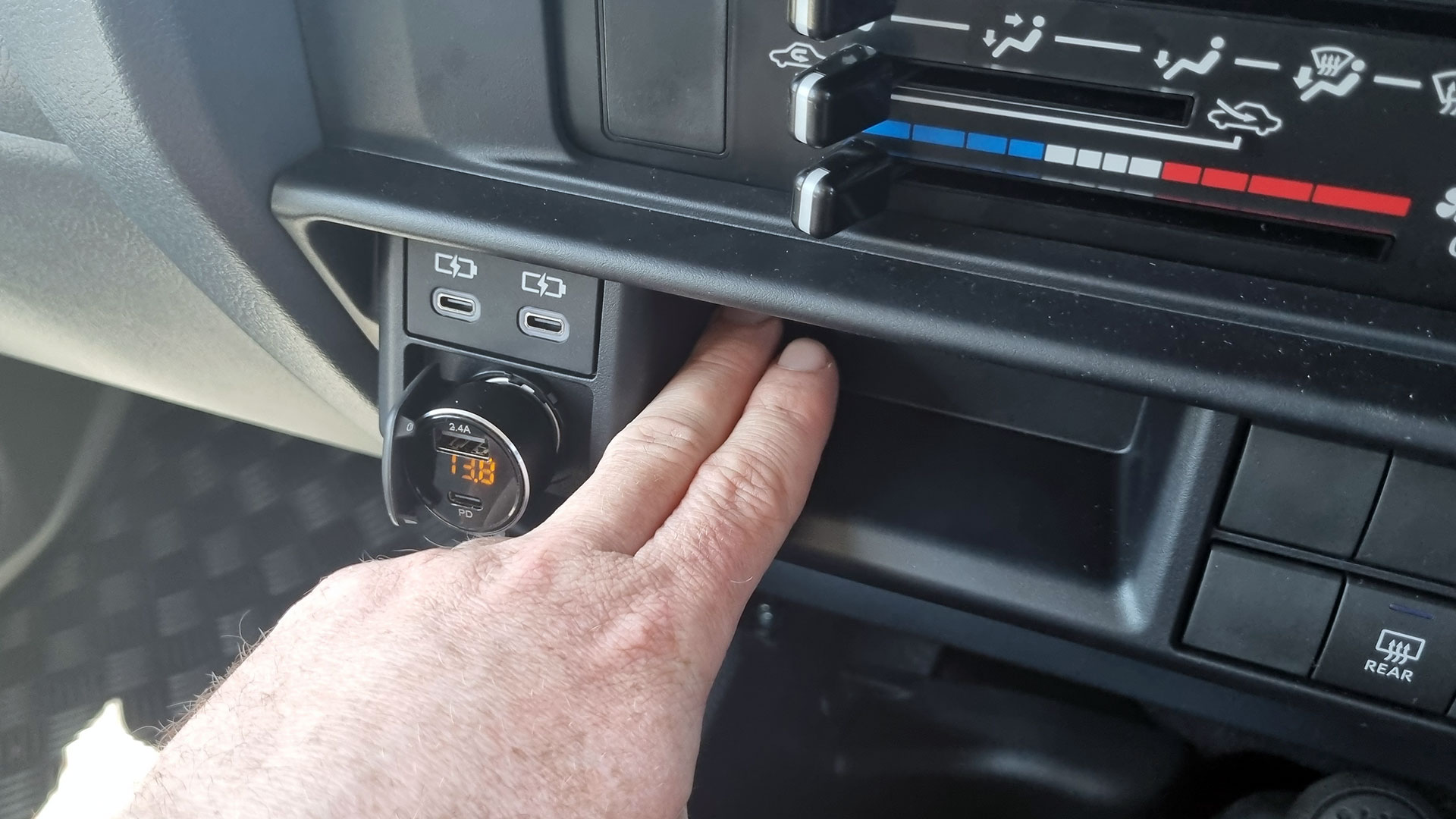 70 series 2024 dash storage