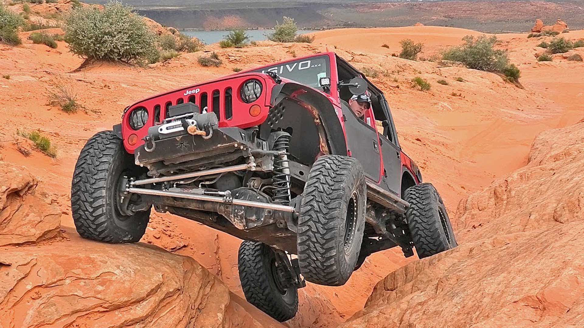 jeep rock crawling incline live axle suspension flex