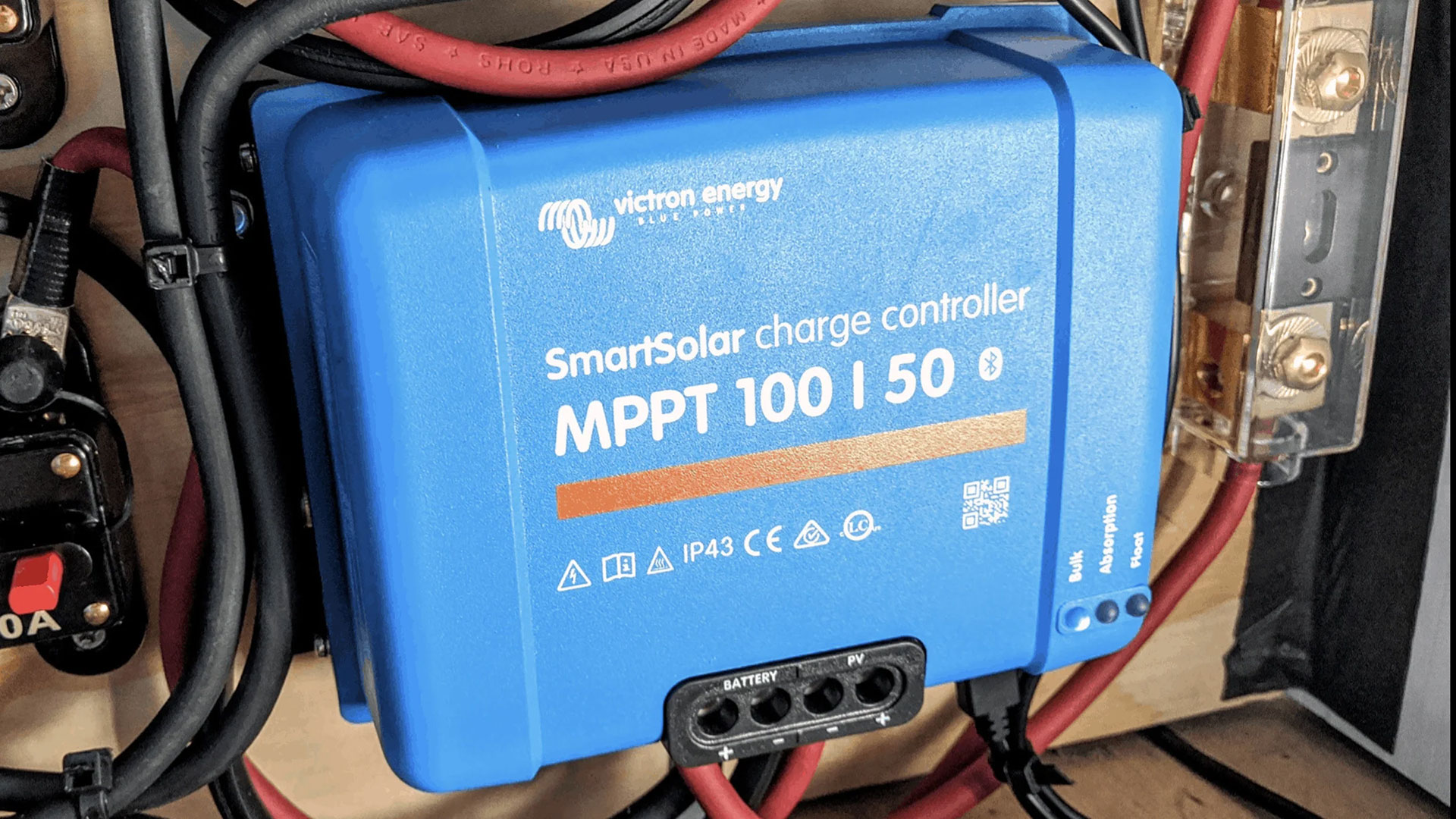 victron mppt solar controller